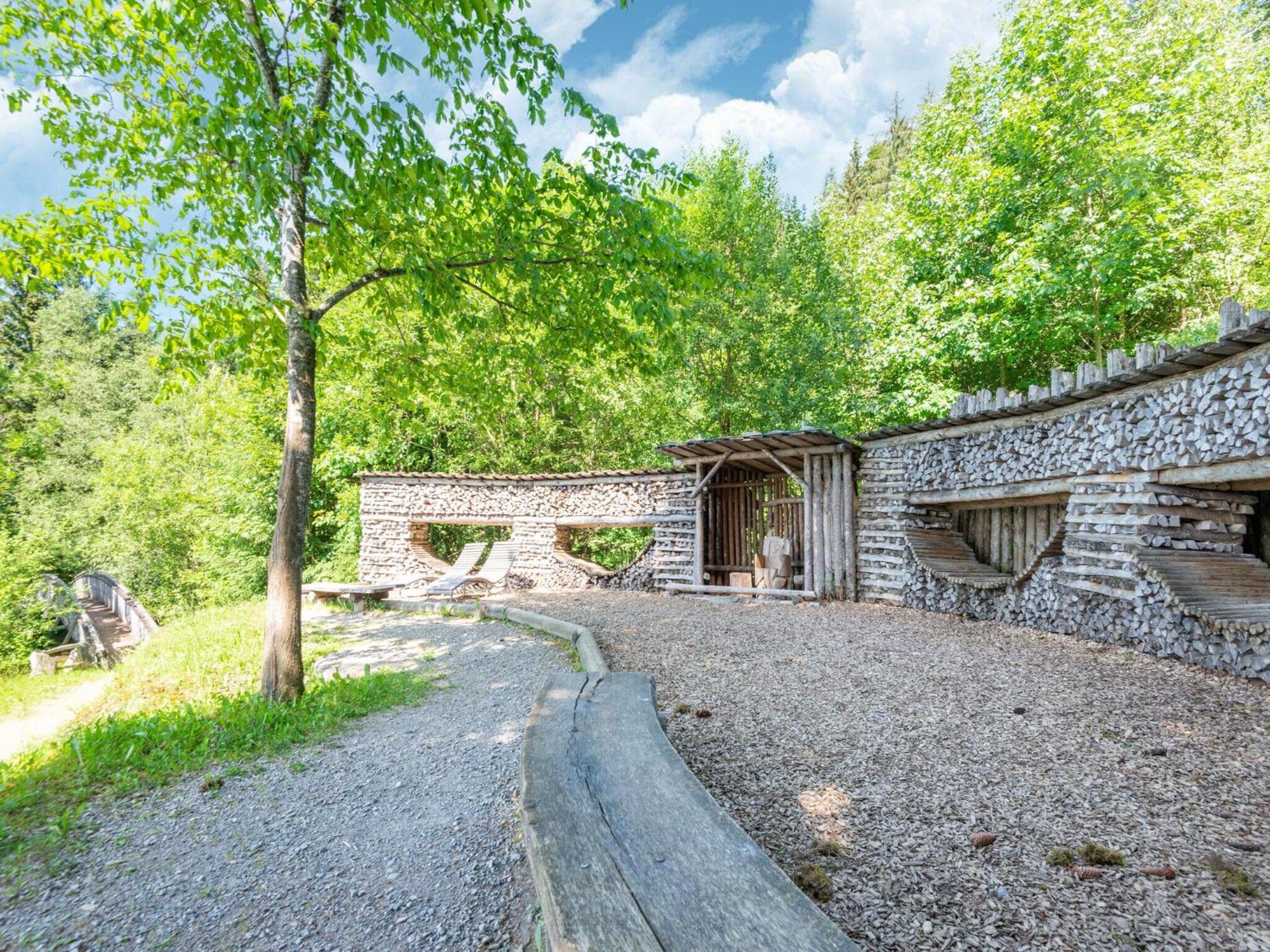 Property In Kirchbichl Exterior foto